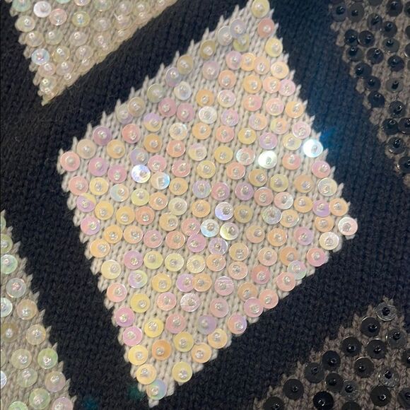 Alfred Dunner Black and White Crew Neck Sweater with Diamond Pattern - Picture 2 of 5